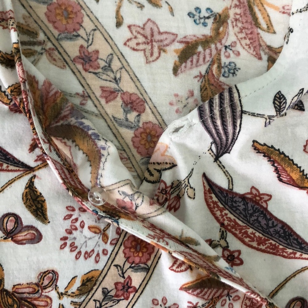 Lucky Brand Patterned Wrap-style Top - Picture 4 of 5